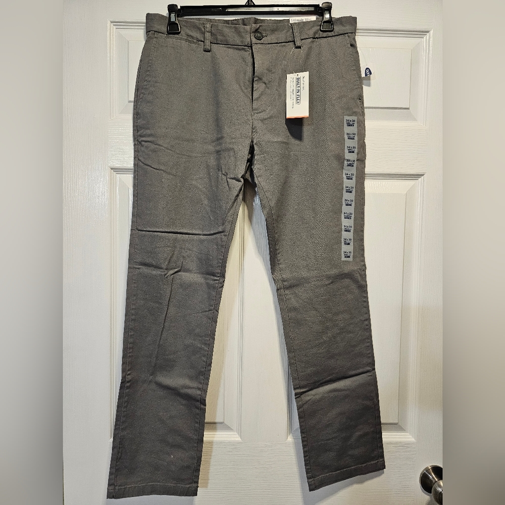 Old Navy men's ultimate slim. Built in flex. 34x30. Gray